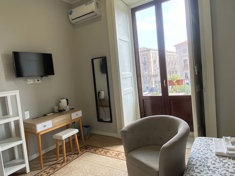 B&B Suite Cutelli 31/50