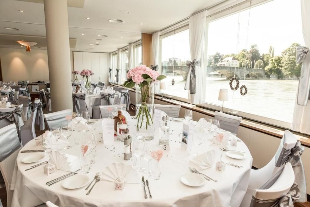 Hotel Schiff Am Rhein 41/50