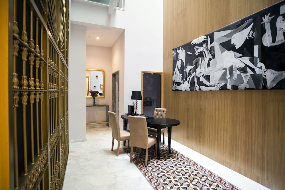 Casa de la Merced Suites 39/64