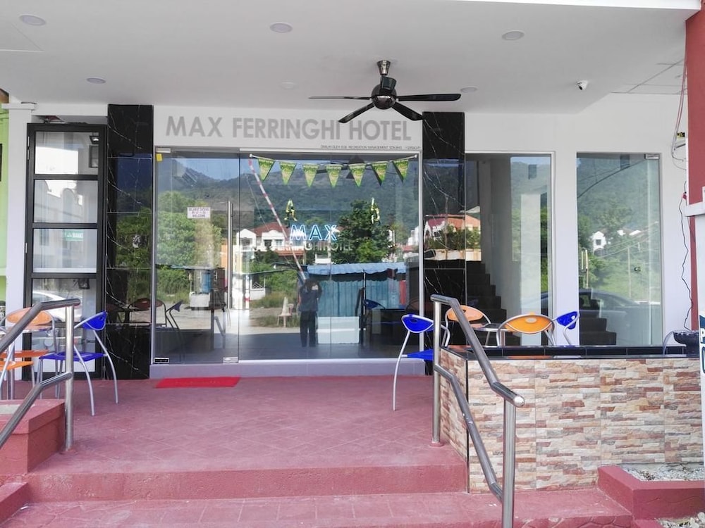 Max Ferringhi Hotel 3/24