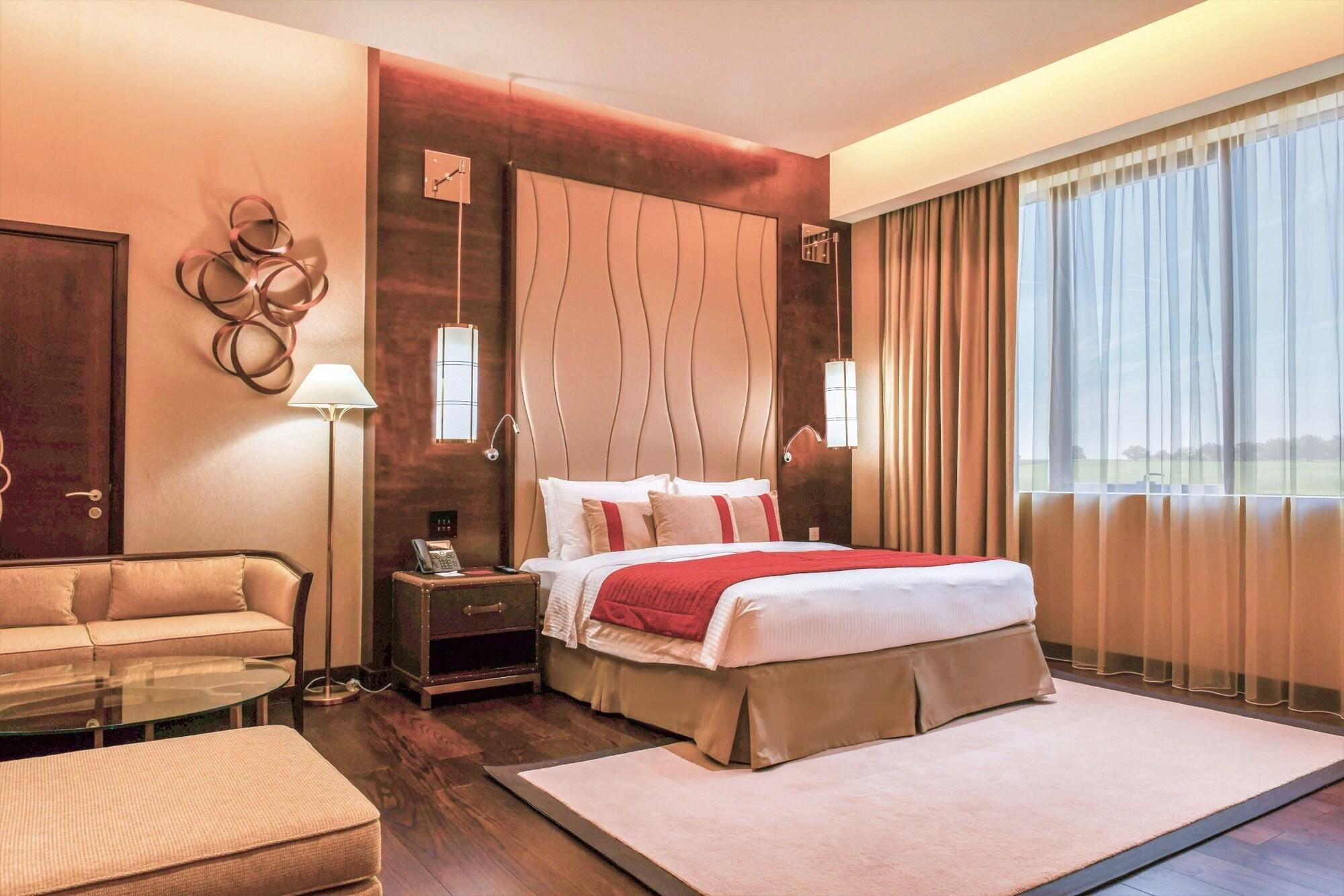 Grand Millennium Suite