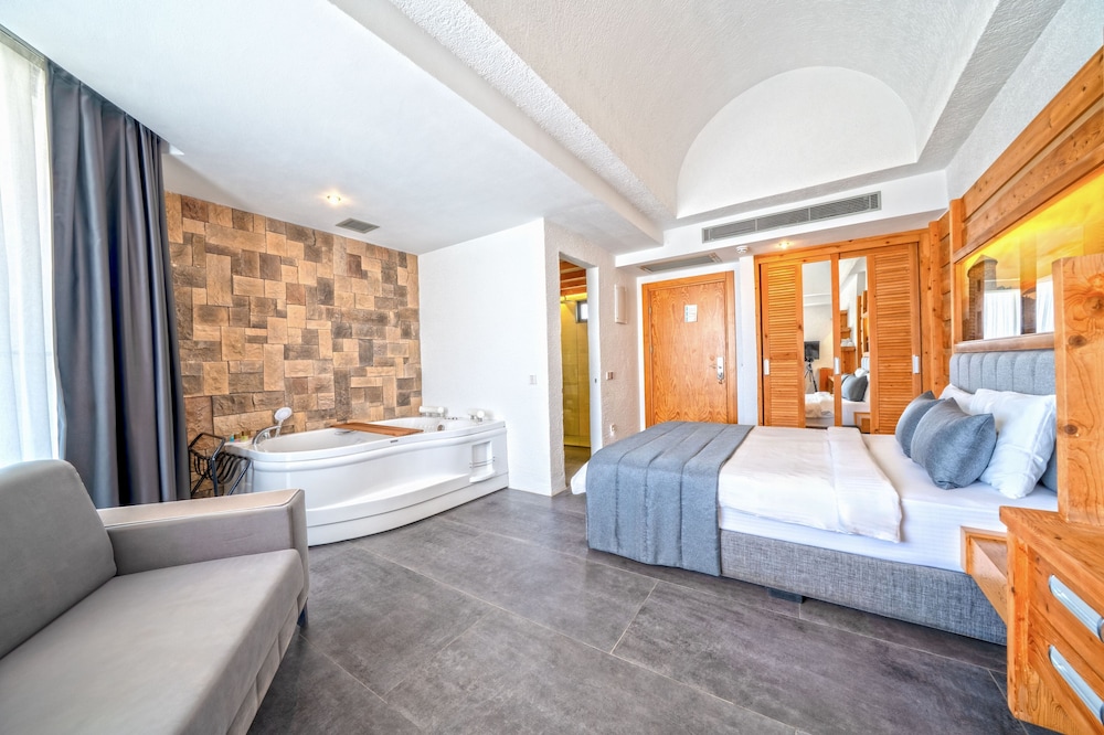 Herodot Beach Otel 15/50