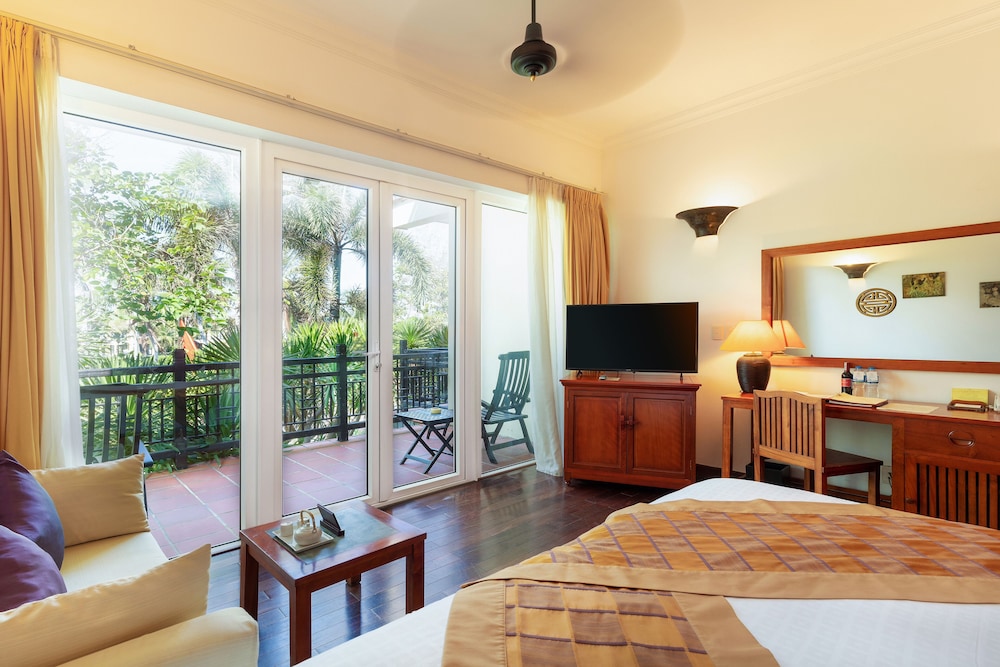 Victoria Hoi An Beach Resort And Spa 50/80