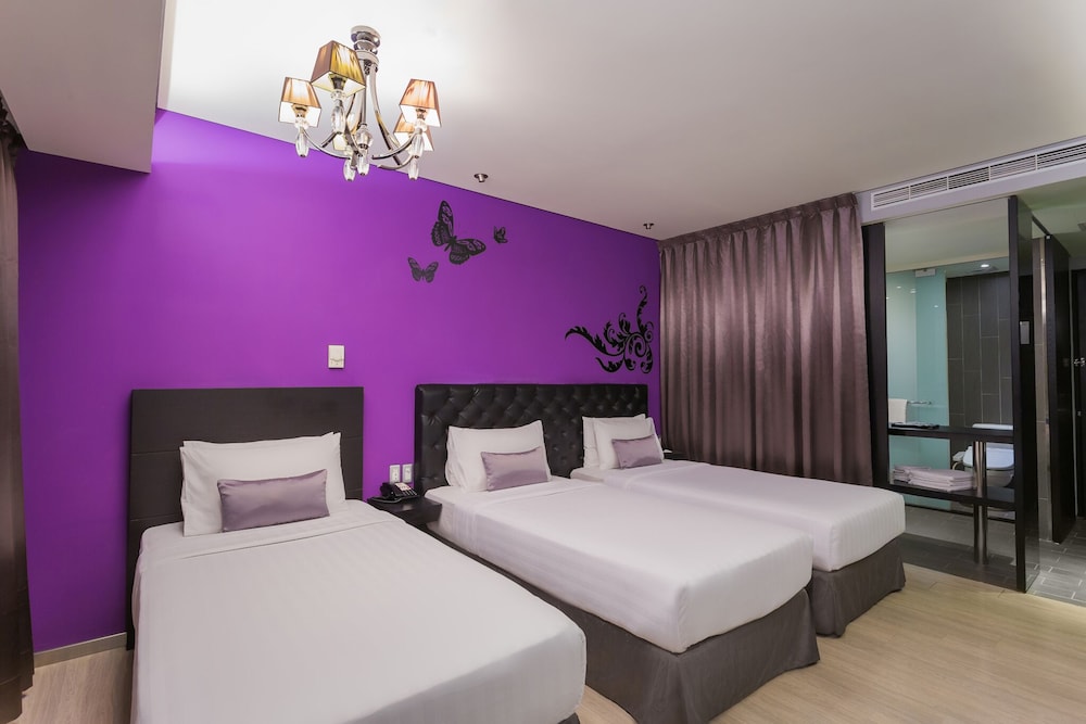 Fx Hotel Taipei Nanjing East Road Branch 12/67