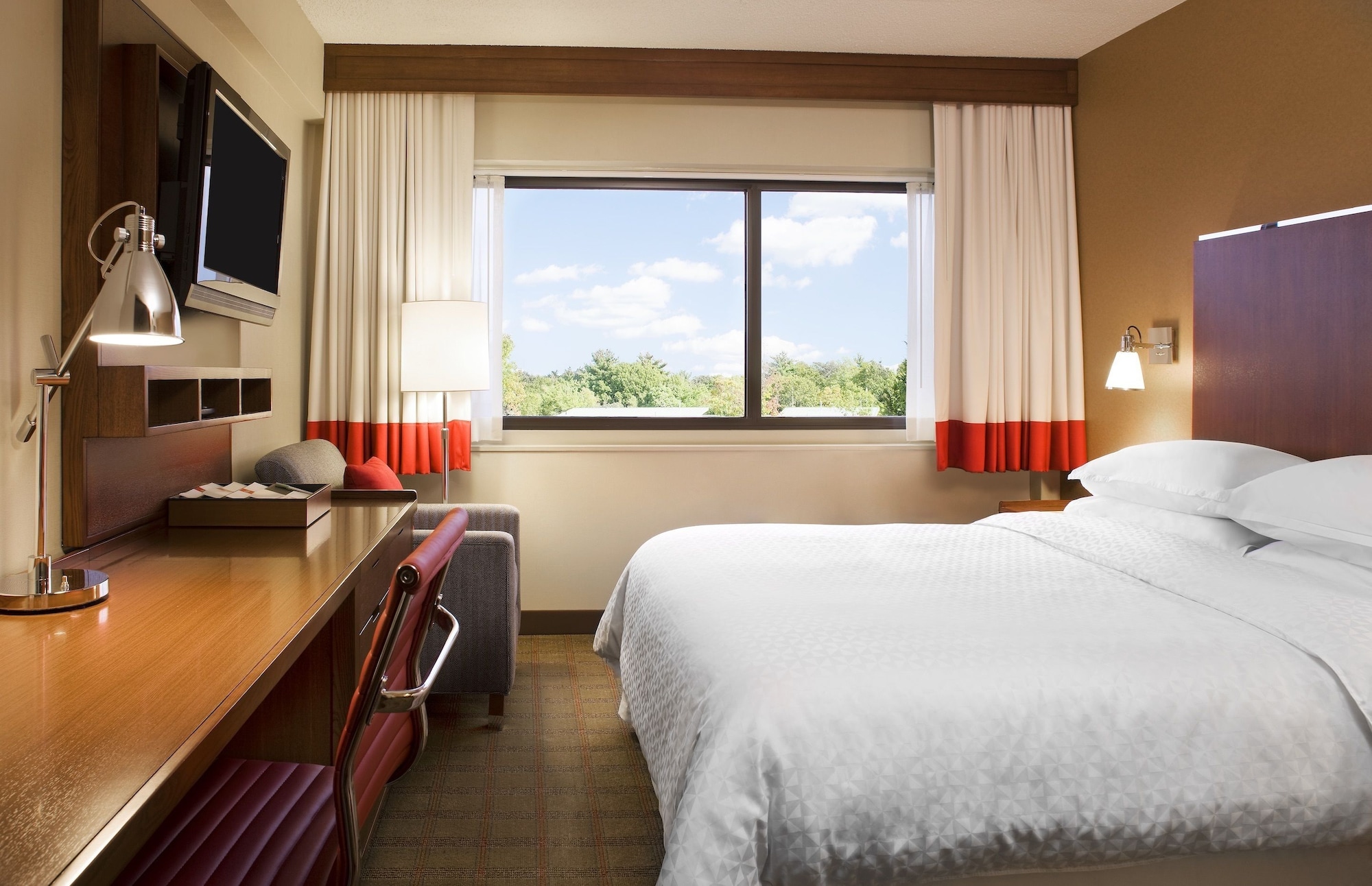 STANDARD, KING BED