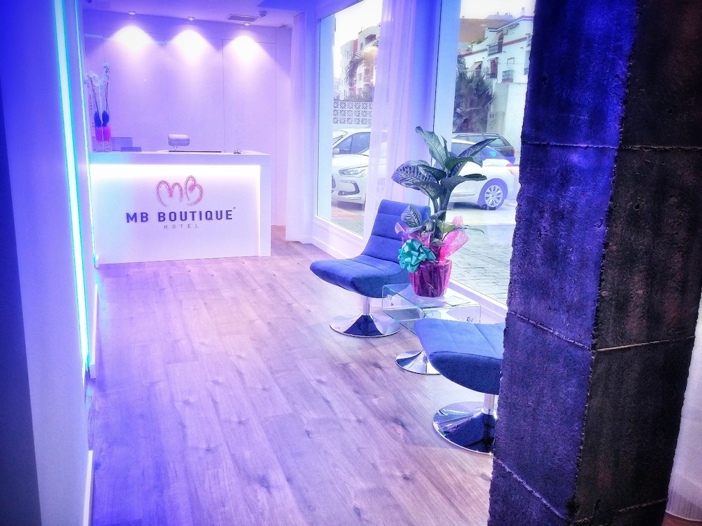 MB BOUTIQUE HOTEL 32/50