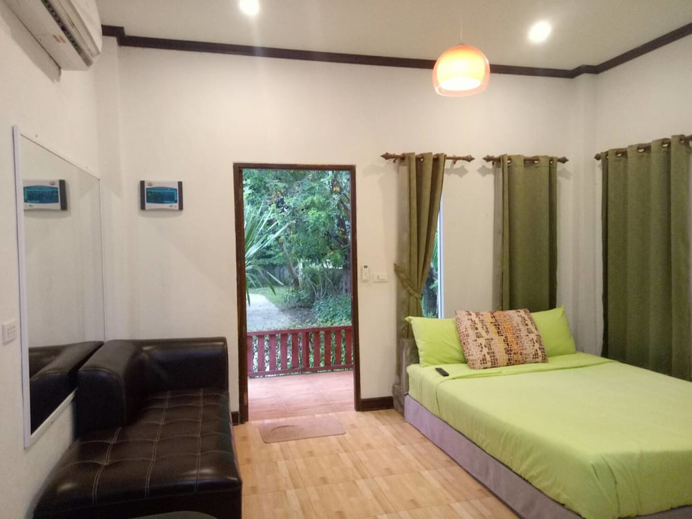 Baan Chang Resort 10/24