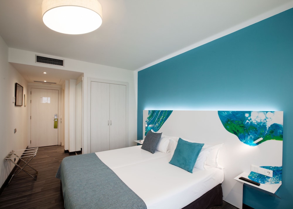 COMFORT, SINGLE, DOUBLE BED