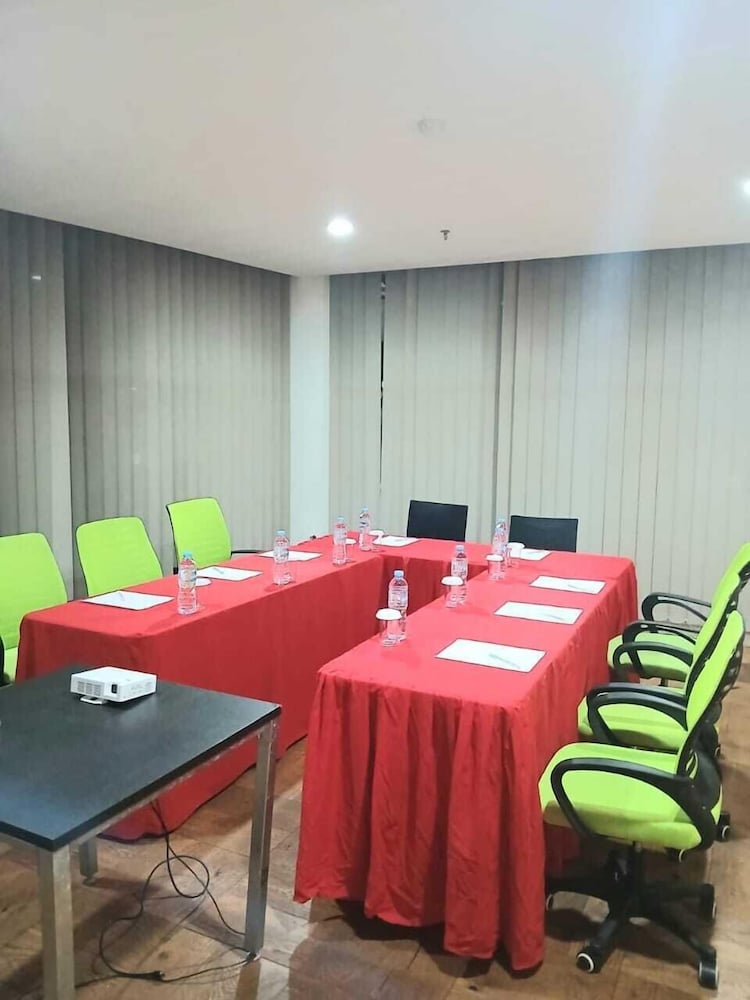 Hotel Cikini 24/28