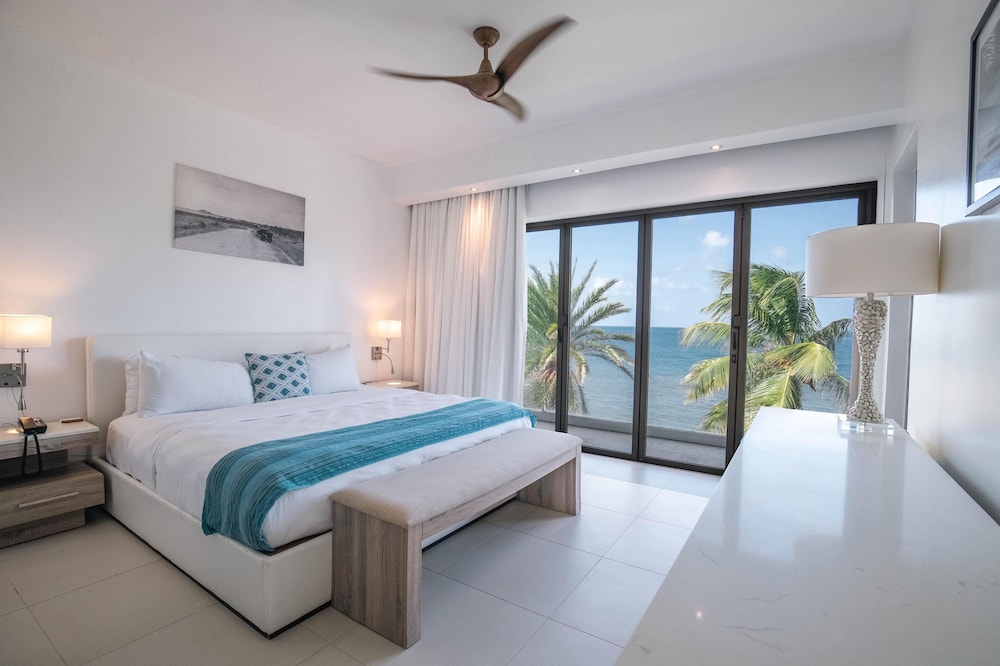 LUXURY, VILLA, MULTIPLE BEDS, OCEAN FRONT