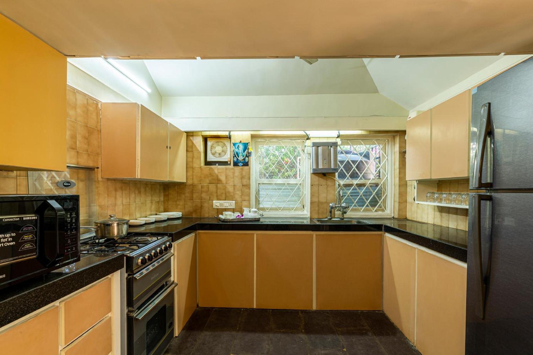 Beach House Madh Island Mumbai Ama Stays & Trails 2/36
