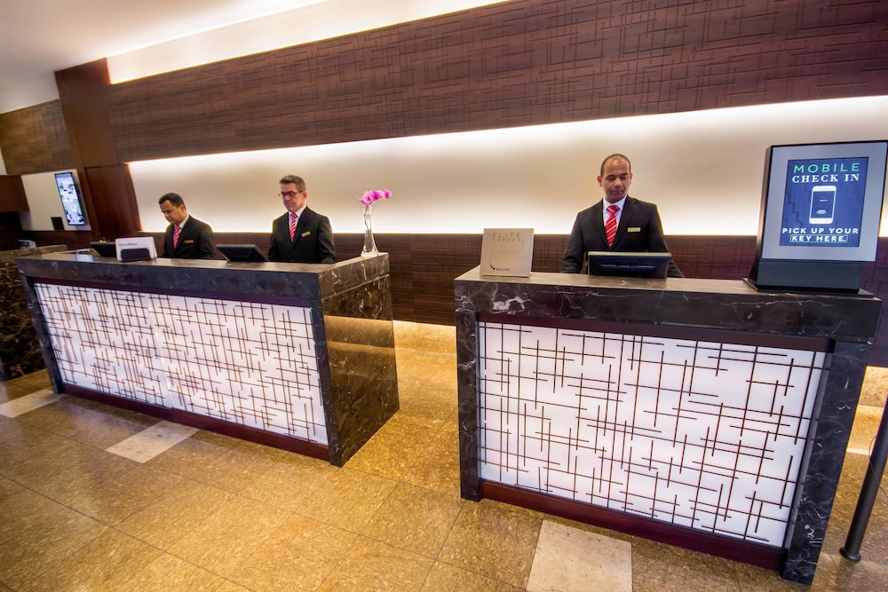 Sao Paulo Airport Marriott Hotel 9/73