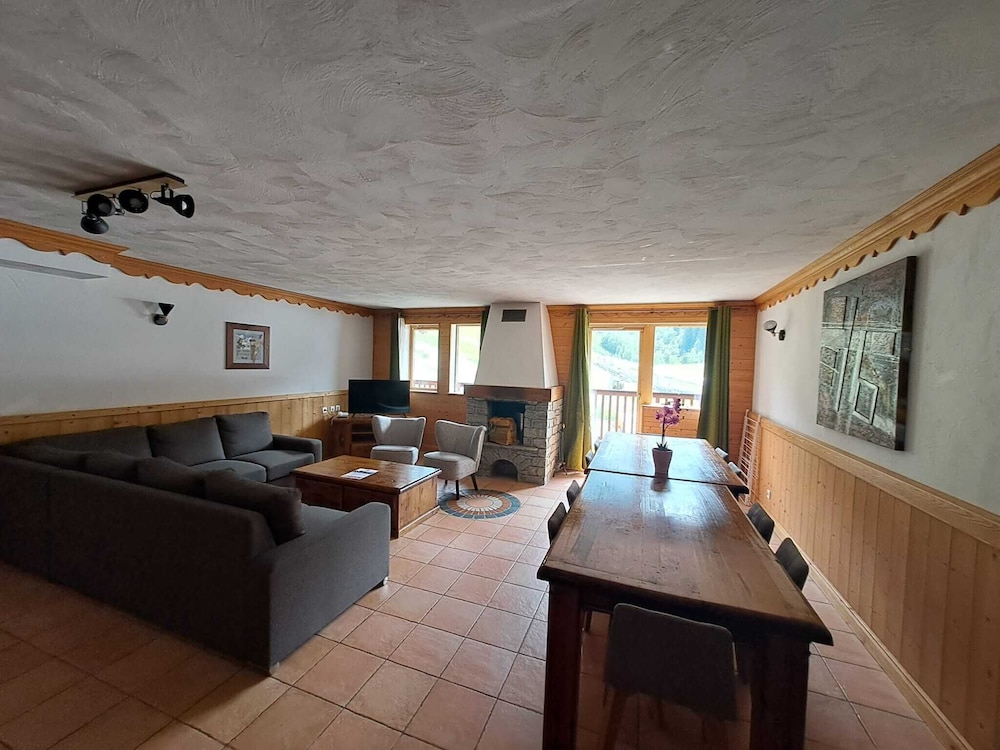 Chalet des Neiges - Oz en Oisans(Sat arr/dep only 25/50