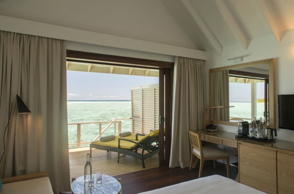 Summer Island Maldives 33/64