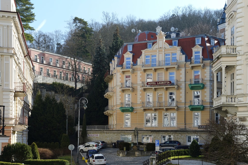 Spa Lauretta Hotel 2/40