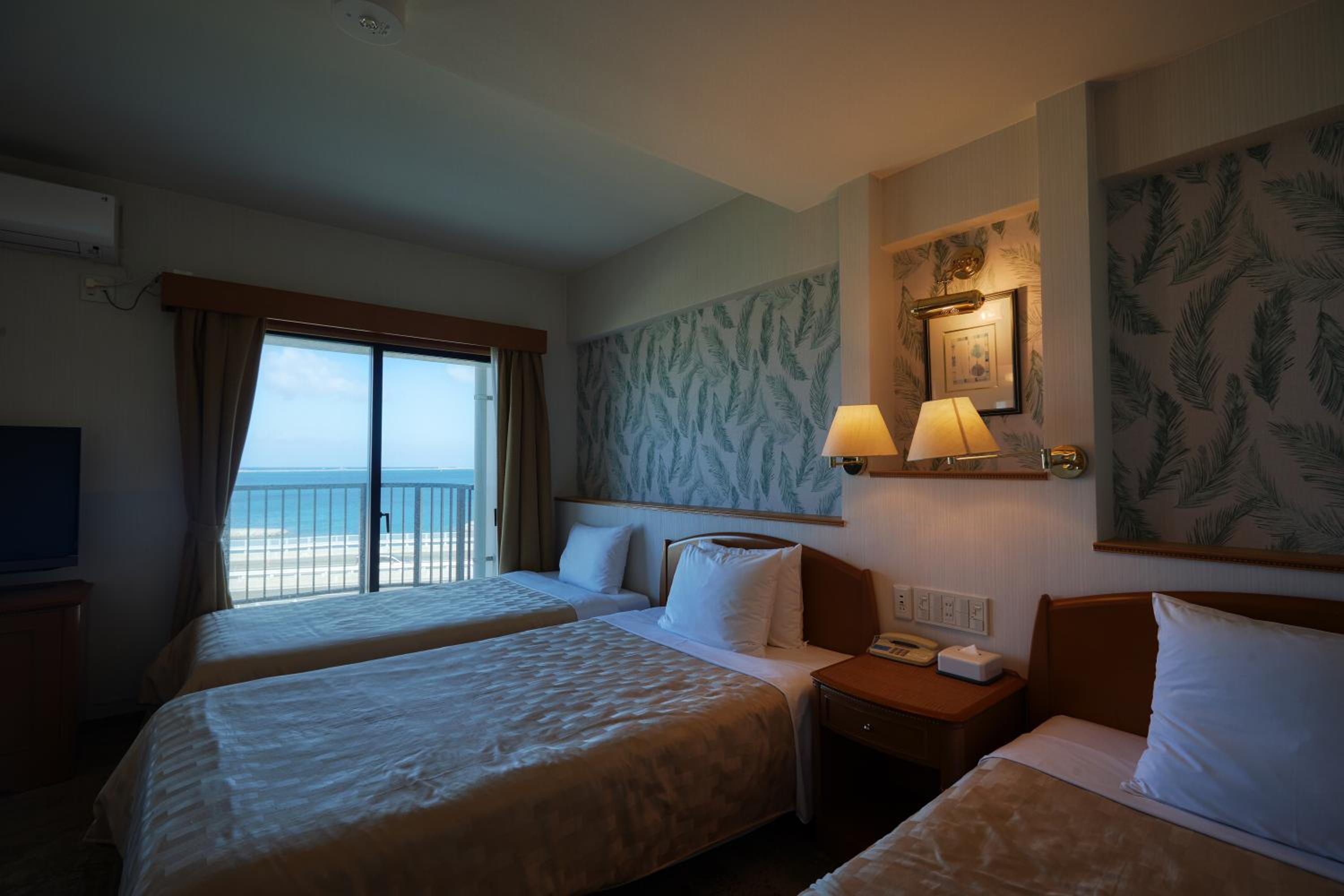 Room, Triple, 3 Beds, Sea View