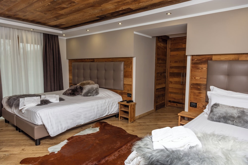 Hotel K2 26/64
