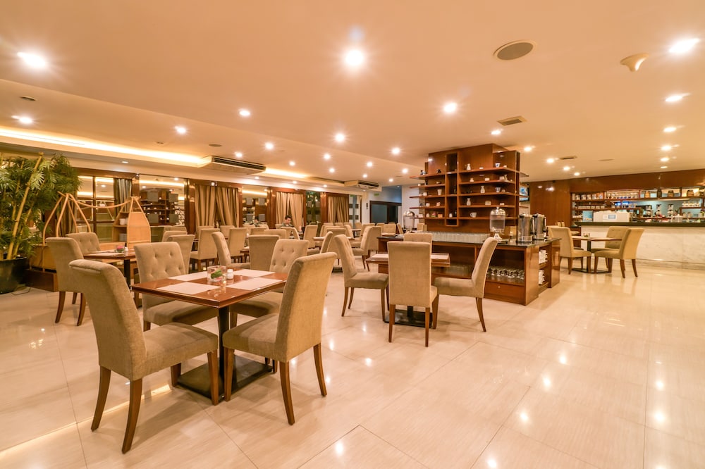 Sofyan Hotel Cut Meutia 51/63