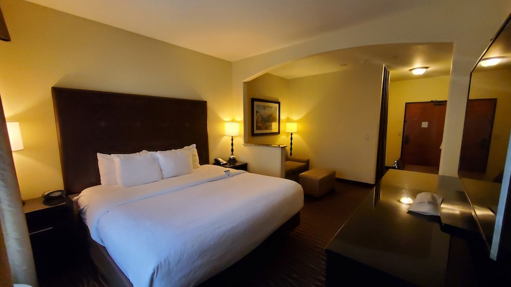 Best Western Plus Ellensburg Hotel 21/47