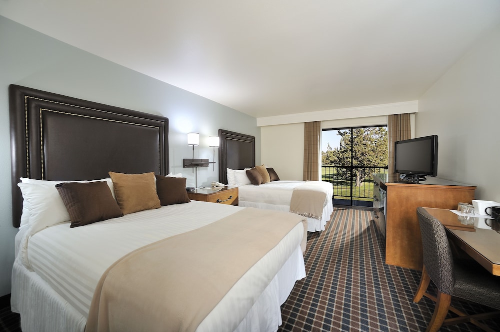 Holiday Inn Resort the Lodge At Eagle Crest 8/58