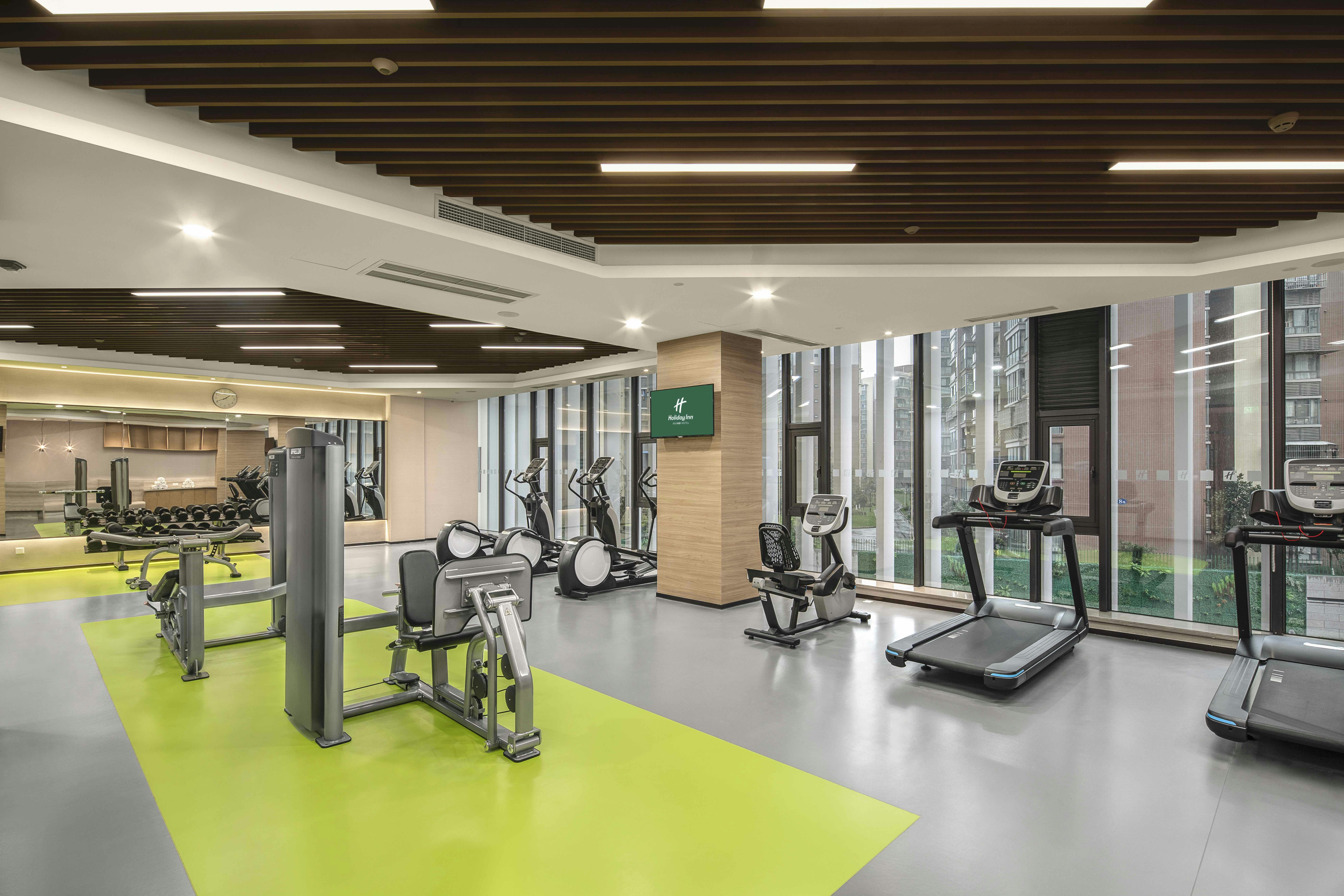 Holiday Inn Chengdu Airport 25/50