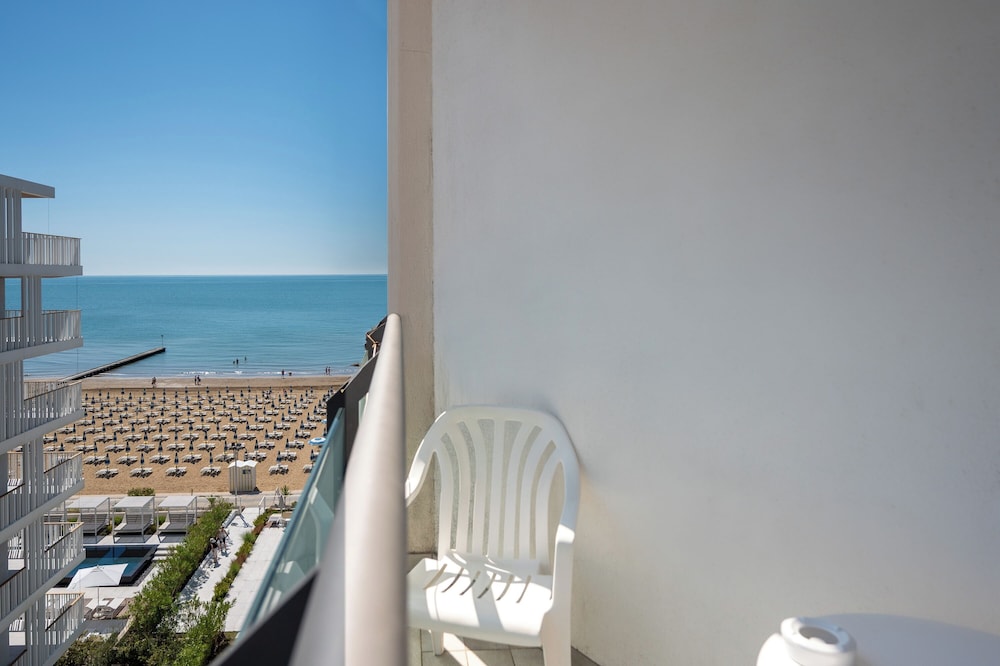 Hotel Las Vegas Jesolo 64/67