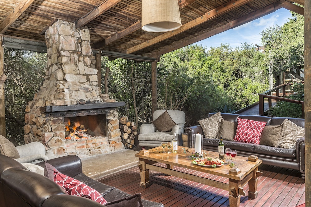 Kariega Game Reserve Main Lodge 24/50
