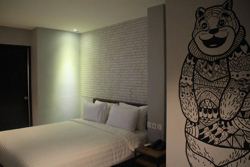 Nite And Day Surabaya Kedungdoro 17/40