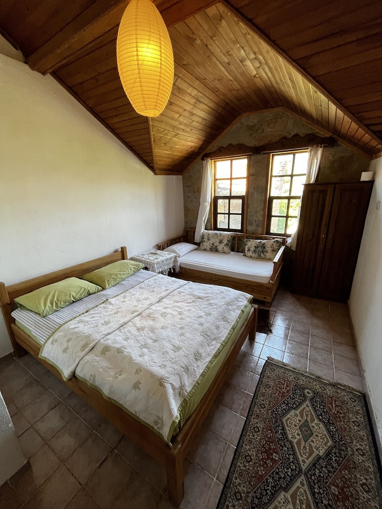 Koyevi Olympos Countryhouse 9/50