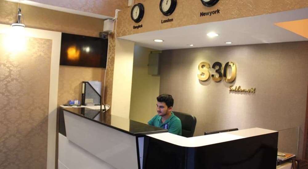 S30 Hotel 7/44