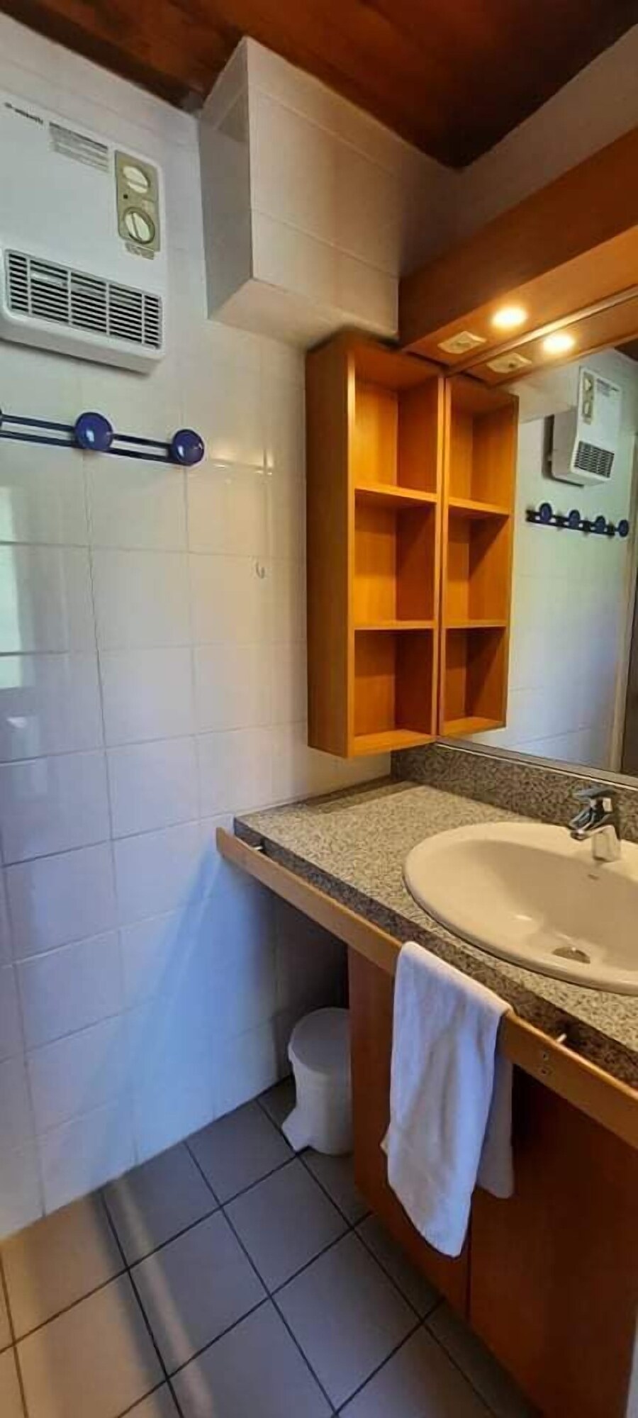 2 Bedrooms, Apartment, 5 Beds, Trundle Bed