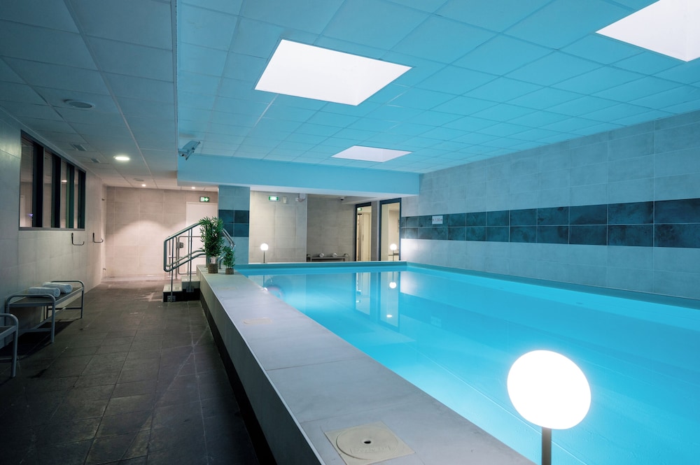 Nemea Appart Hotel Quai Victor Tours Centre 47/73