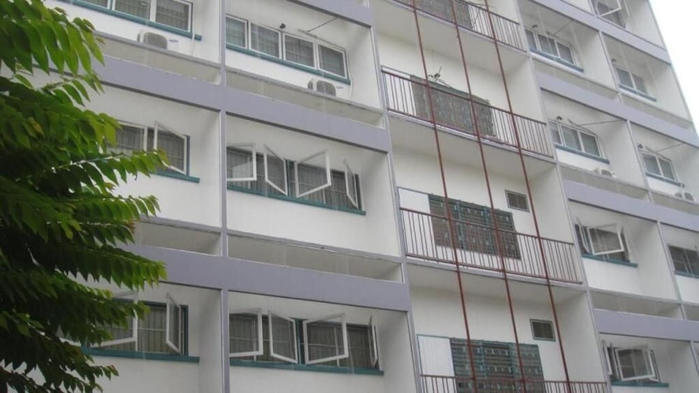 Pakchong Phubade Hotel 5/57