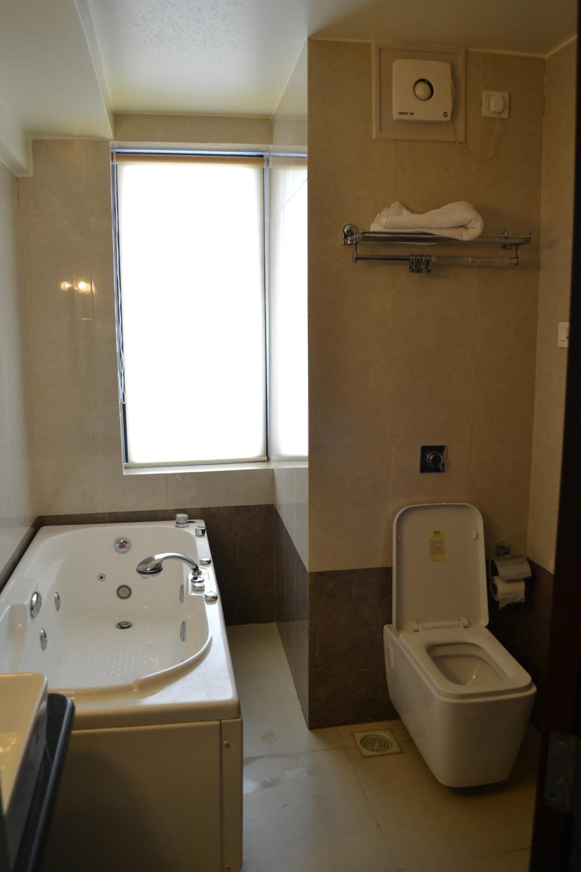 Oyo Rooms Old Pune Bangalore Road Kolhapur 45/45