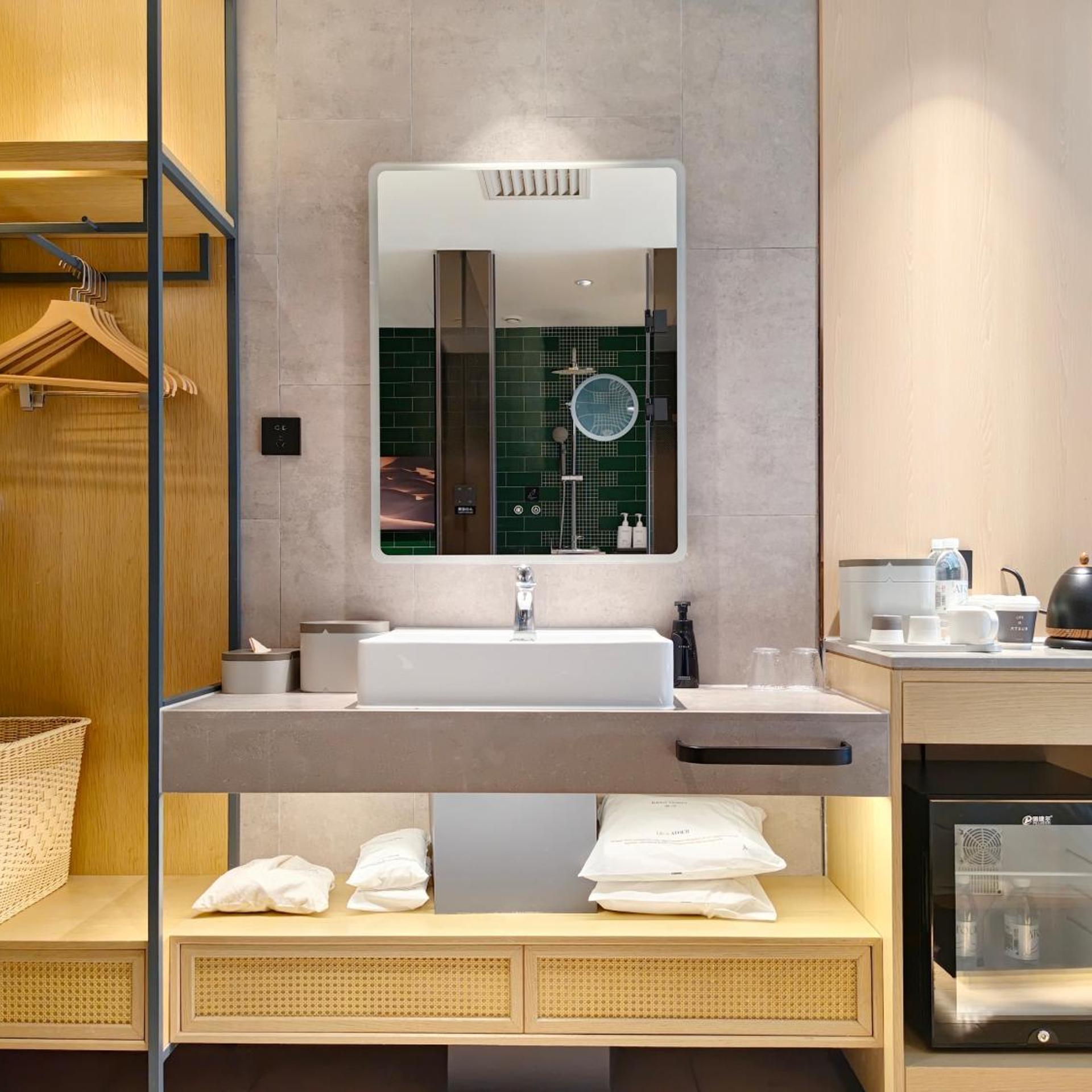 Atour X Hotel Majiabao Metro Station Beijing South Railway Station 42/43
