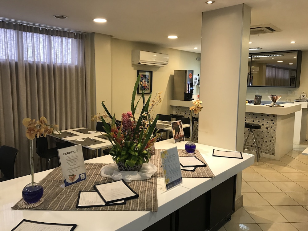 Camacari Plaza Hotel 54/72