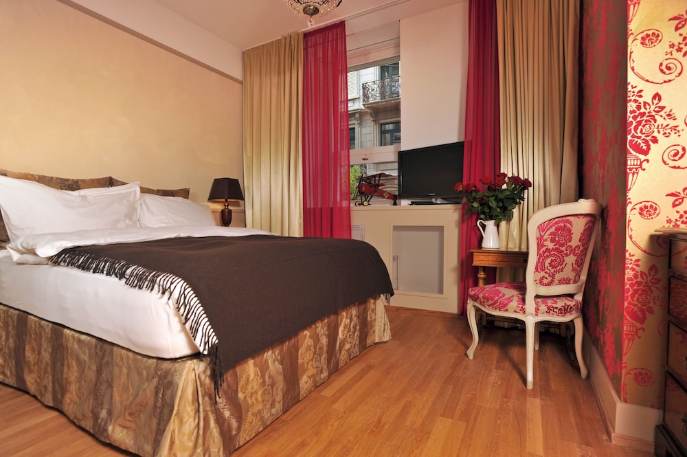 Townhouse Boutique Hotel 10/39