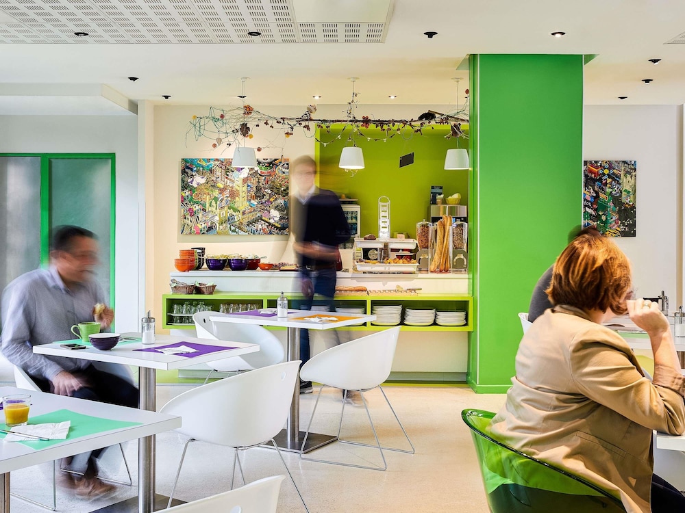 Ibis Styles Lille Centre Gare Beffroi 42/68