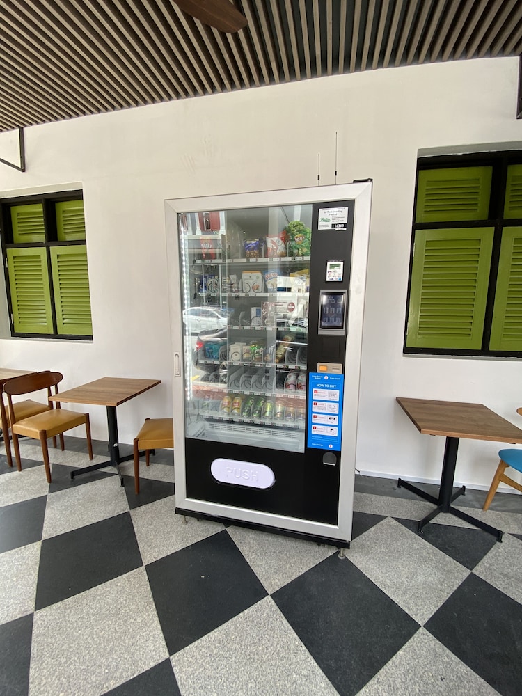 ST Signature Tanjong Pagar 48/50