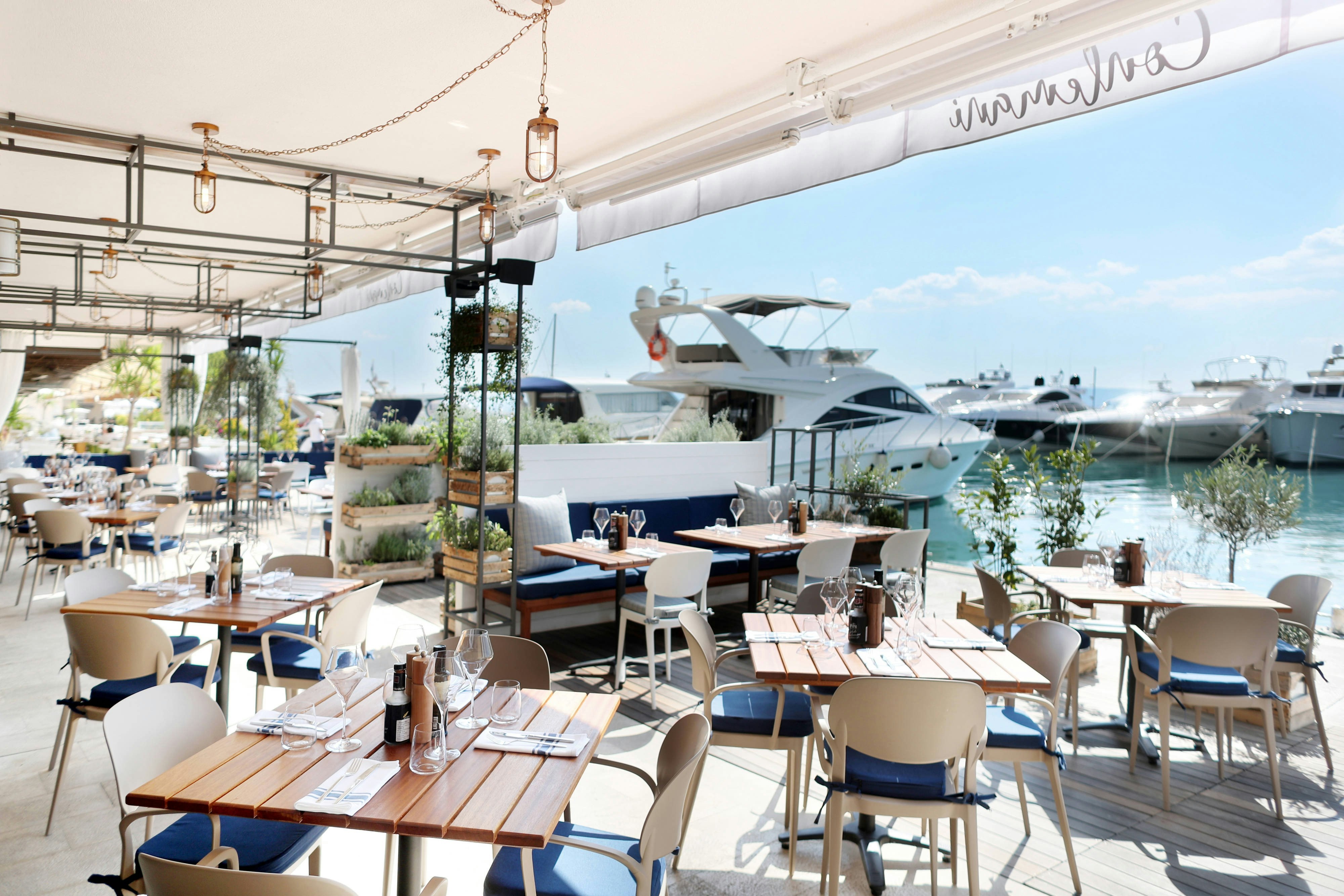 Le Meridien Lav 52/76