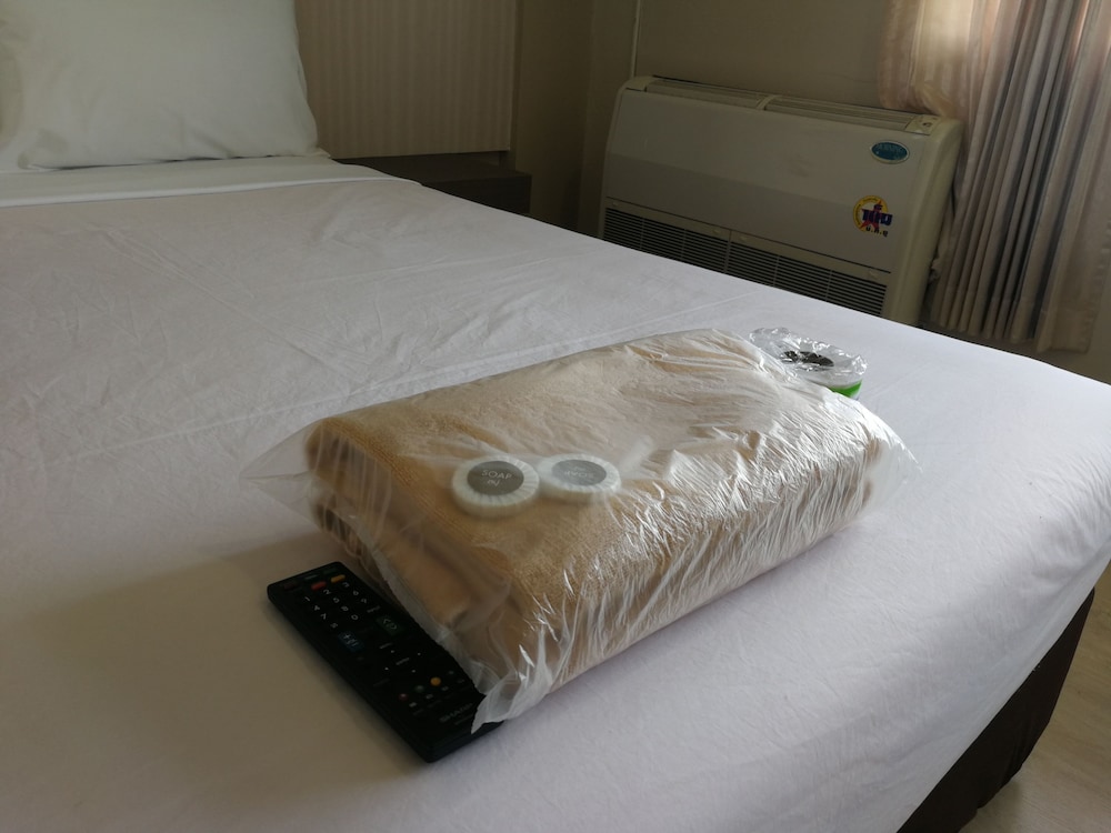 Srivichai Hotel 19/50