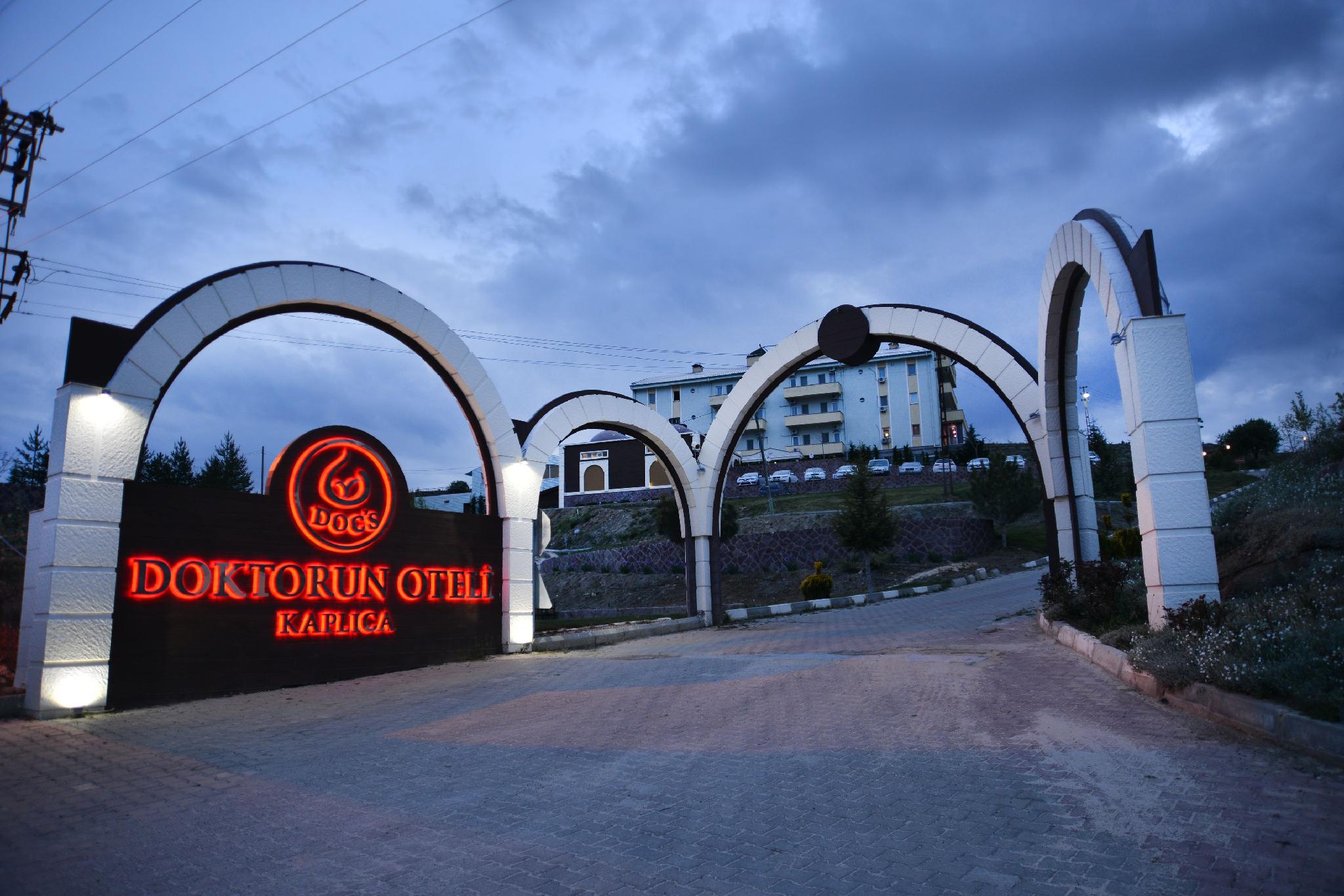 DOCS HOTEL THERMAL CLINIC 29/38