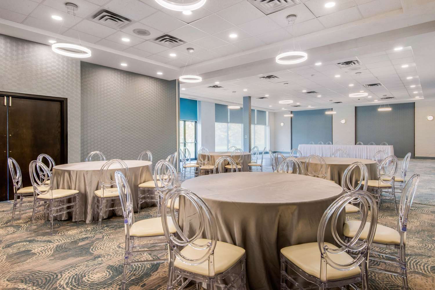 Quality Inn And Conference Centre 10/14