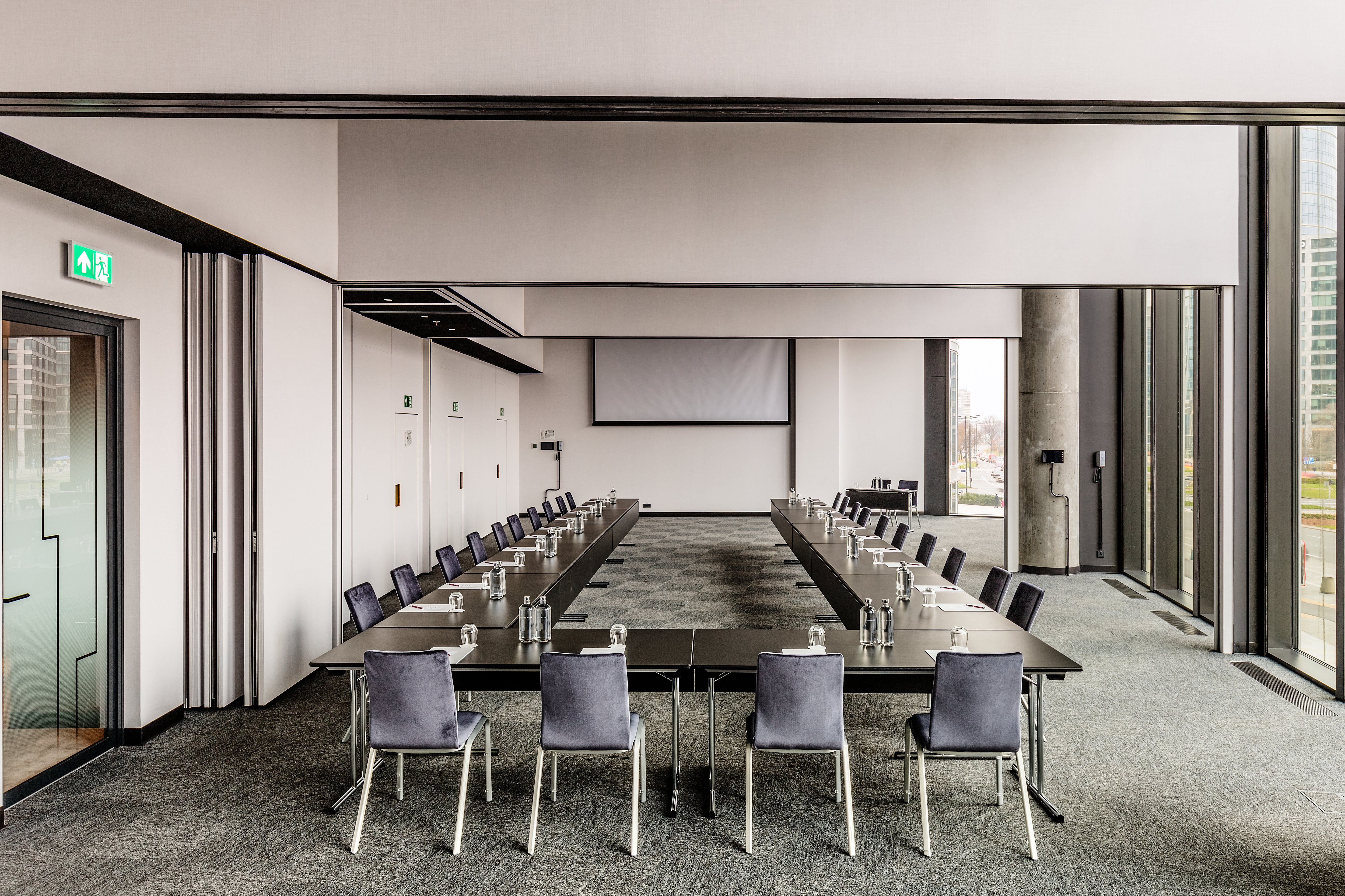 Crowne Plaza Warsaw - The HUB 38/50