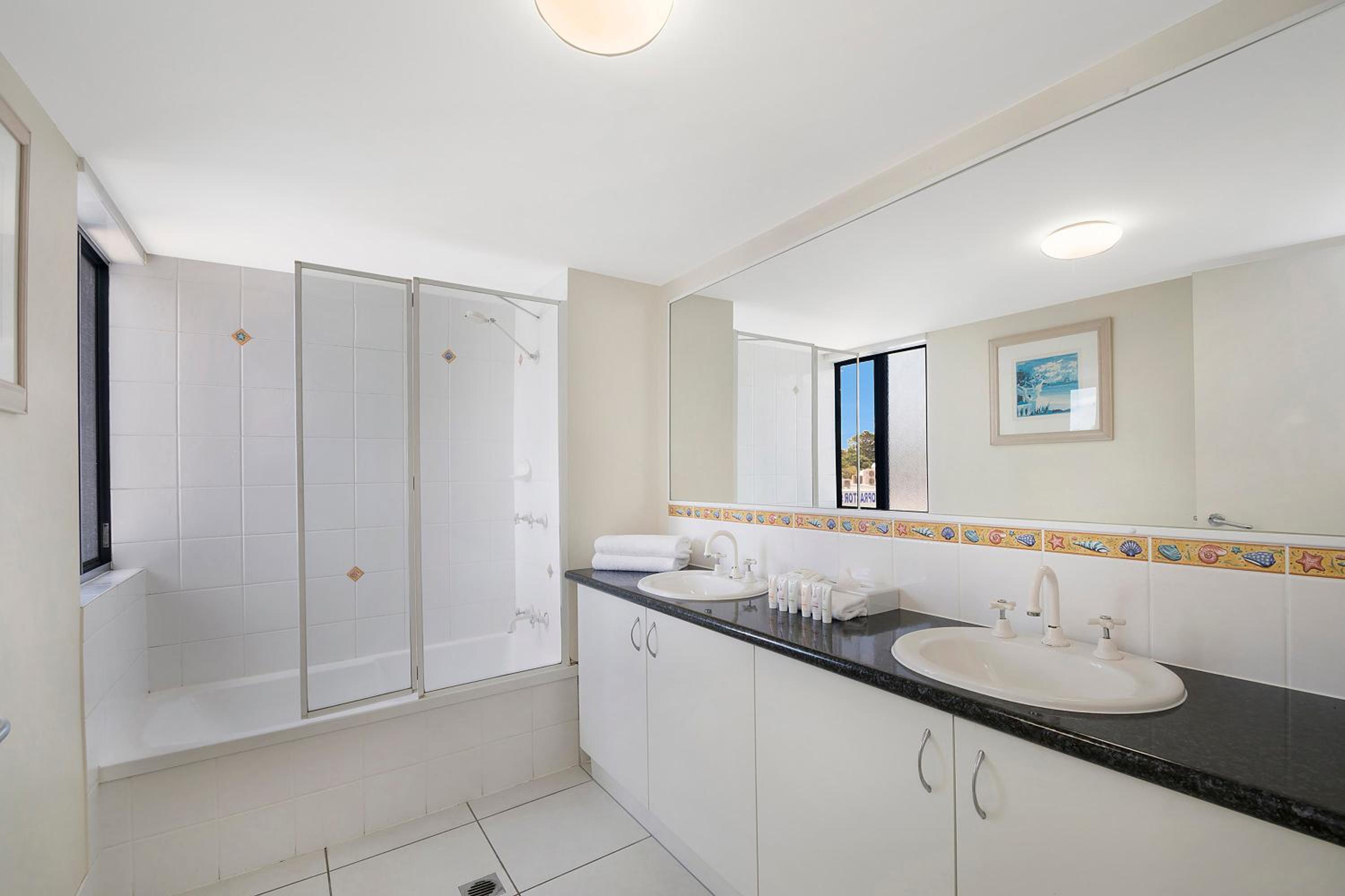 1 Bedroom, Apartment, Water View