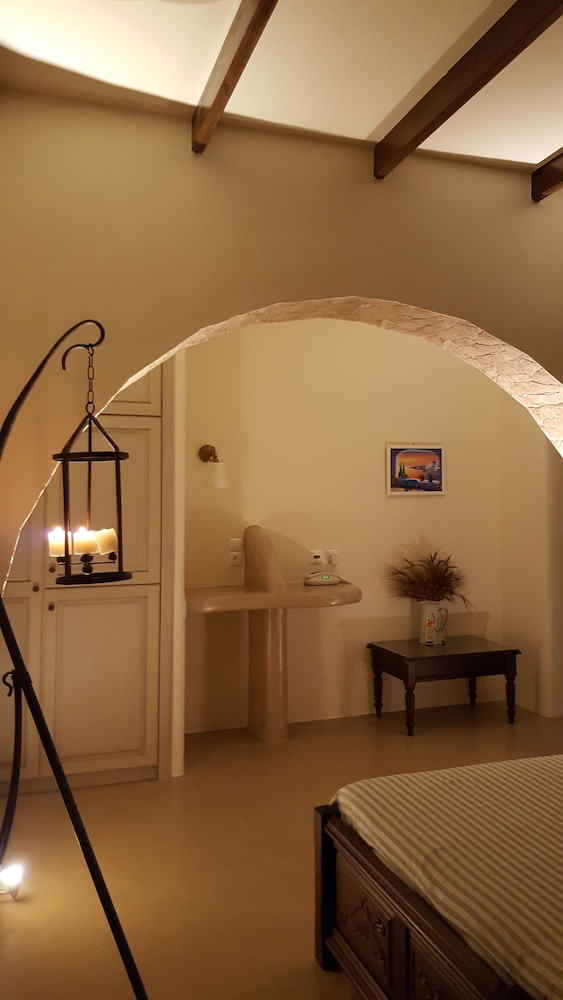 Tinos Aqua Palazzo 37/71
