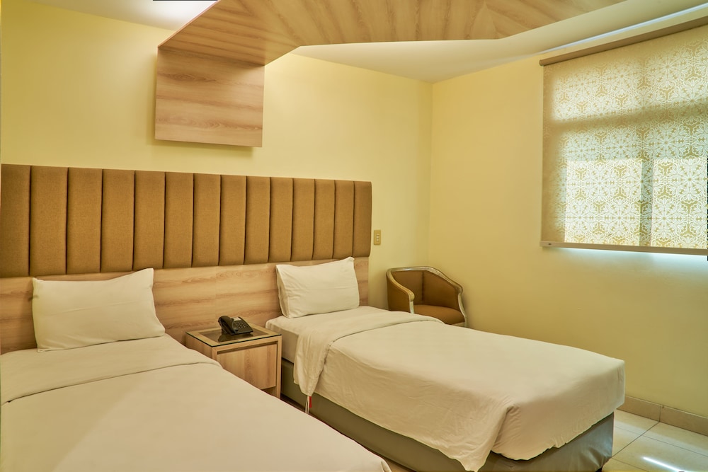 Hotel Alia Boutique Pasar Baru 12/50
