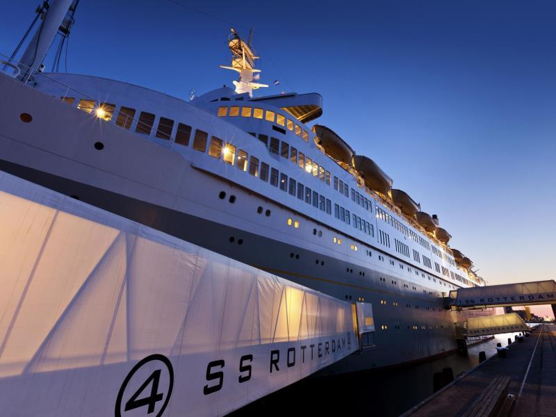 ss Rotterdam in ROTTERDAM