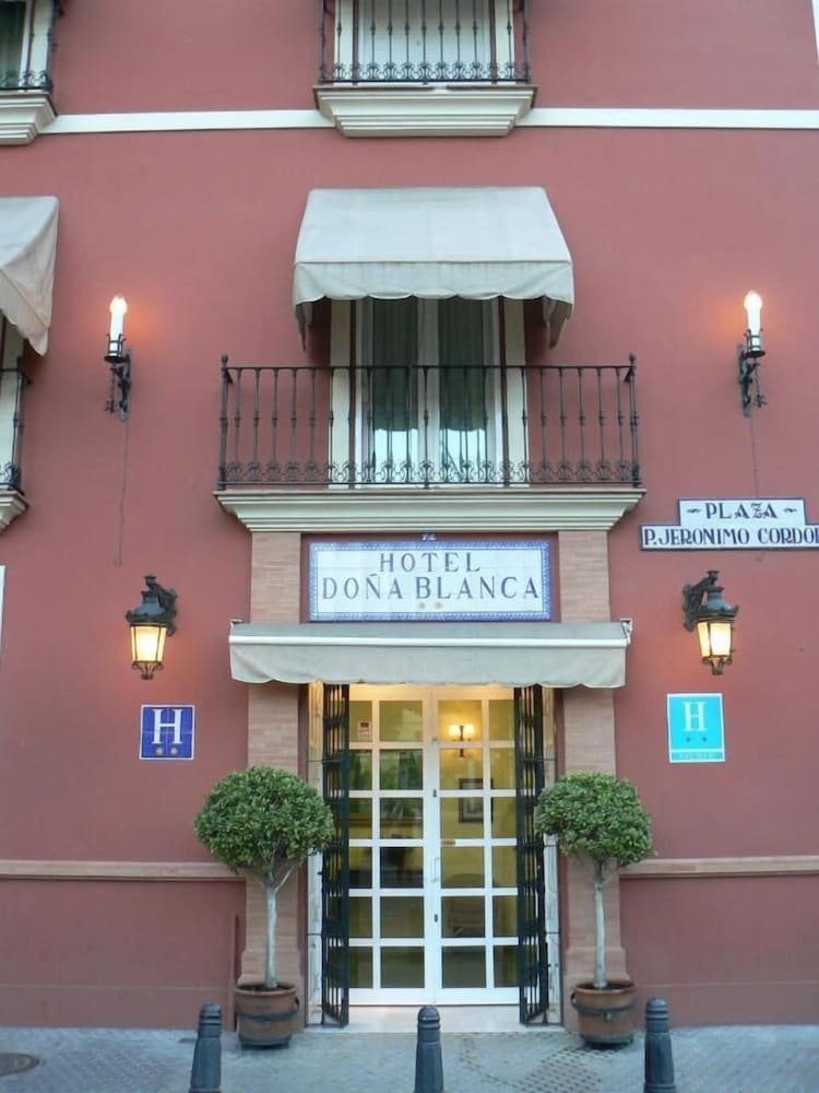 Hotel Dona Blanca 2/41