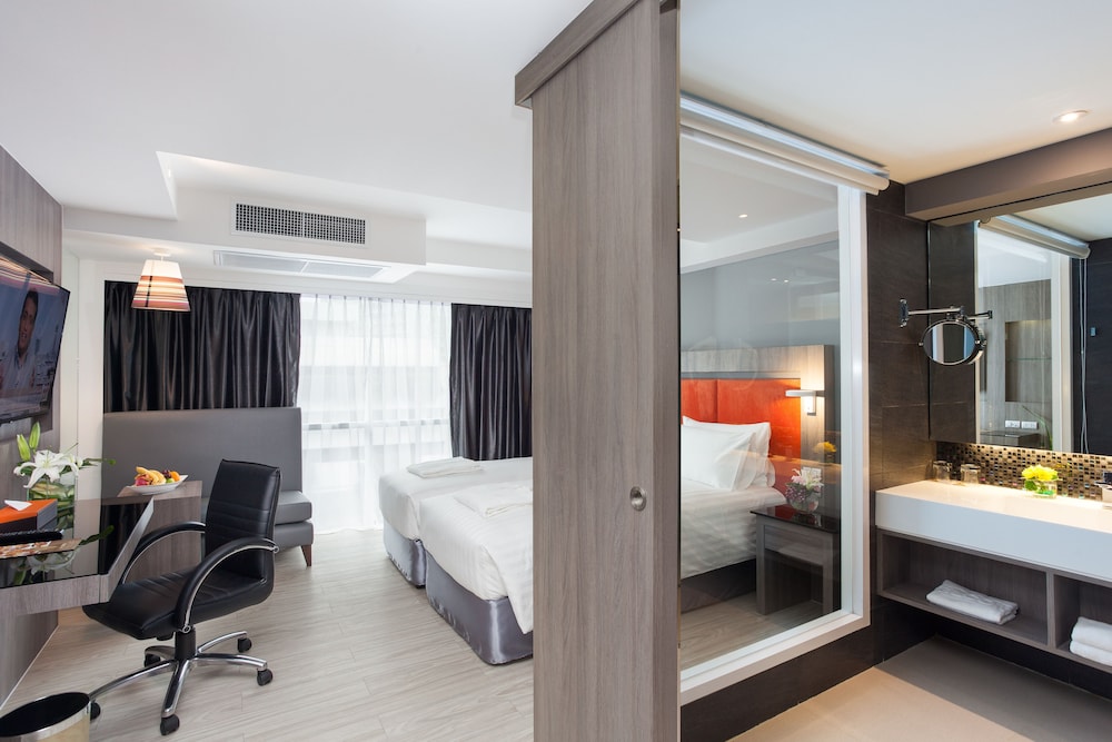 Grand 5 Hotel Plaza Sukhumvit Bangkok 59/63